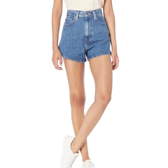 Levi’s High Waisted Mom Jean Shorts Size 29 - Picture 2 of 11